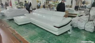 【大厂仿真皮沙发】实木框架，高回弹海绵45密度。全新包装，质量非常好，3.6米右贵妃 - 鹤岗28生活网 hegang.28life.com